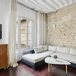 Apartment Saint Germain & Buci - 2br - Cityapartmentstay *