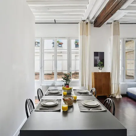 Saint Germain & Buci - 2br - Cityapartmentstay