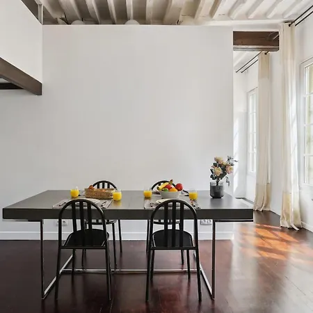 Saint Germain & Buci - 2br - Cityapartmentstay